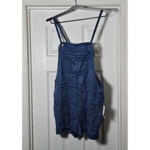 American Eagle Chambray Denim Short Overalls Medium Blue Shortalls Lightweight
